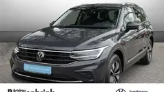 Uranograu Gebraucht 2023 VW Tiguan Move SUV | 34.190 € (Fairer Preis)
