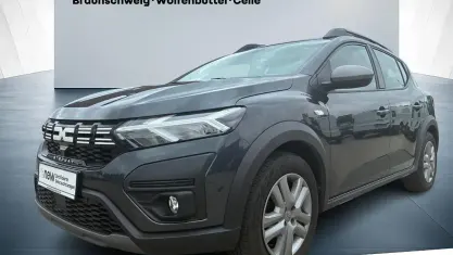 Gebraucht Dacia Sandero Expression 91 PS (66 kW) 2023 Grau Limousine
