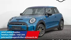 Blau Gebraucht 2021 Mini Cooper SE Collection Kleinwagen | 15.950 € (Guter Preis)