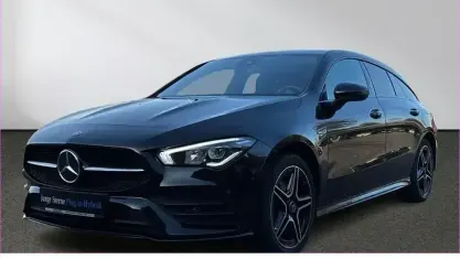Begagnad Mercedes CLA250e Shooting Brake AMG 218 HK (160 kW) 2020 Svart Kombi