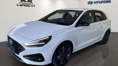 Weiß Neu 2024 Hyundai i30 Advantage Limousine | 21.790 € (Fairer Preis)