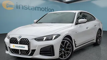 Weiß Gebraucht 2024 BMW 420 Coupé | 44.699 € (Fairer Preis)