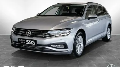 Gebraucht VW Passat Business 150 PS (110 kW) 2019 Reflexsilber Kombi