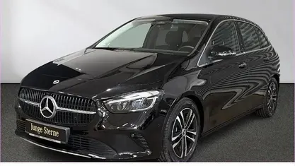 Gebraucht Mercedes B250 Progressive 224 PS (164 kW) 2025 Van / Kleinbus