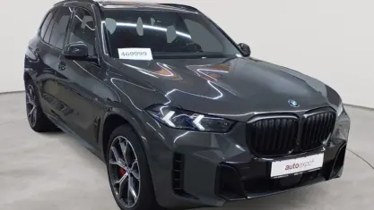 Gebraucht BMW X5 M Sport 313 PS (230 kW) 2023 Dravitgrau metallic SUV