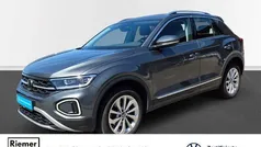 Indiumgrau metallic Gebraucht 2022 VW T-Roc Style SUV | 28.949 € (Fairer Preis)