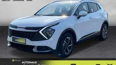 Carraraweiss Neu 2024 Kia Sportage Comfort SUV | 28.990 € (Fairer Preis)