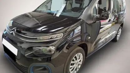 Gebraucht Citroën e-Berlingo Feel 100 kW (136 PS) 2023 Schwarz Van / Kleinbus