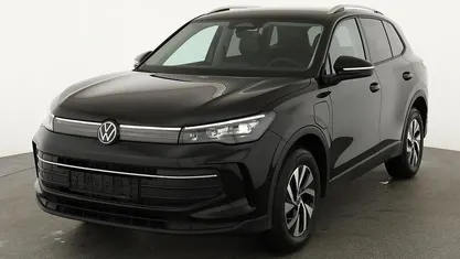 Gebraucht 2025 VW Tiguan Life SUV | 46.875 € (Fairer Preis)