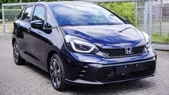 Crystal red Neu 2025 Honda Jazz Advance Kleinwagen | 27.980 € (Fairer Preis)