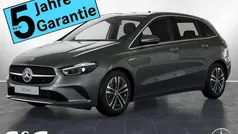 Metalliclack mountaingrau Gebraucht 2025 Mercedes B180 Progressive Van / Kleinbus | 36.399 € (Teuer)