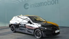 Schwarz Gebraucht 2022 Opel Astra Elegance Limousine | 26.400 € (Fairer Preis)