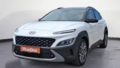 Gebraucht Hyundai Kona Trend 105 PS (77 kW) 2022 Schwarz SUV