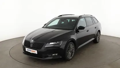 Schwarz Gebraucht 2018 Skoda Superb SportLine Kombi | 20.560 € (Fairer Preis)