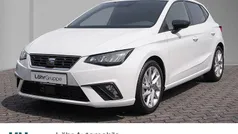 Weiß Gebraucht 2024 Seat Ibiza FR-Line Limousine | 17.480 € (Guter Preis)