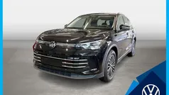 Schwarz Gebraucht 2024 VW Tiguan Elegance SUV | 37.940 € (Fairer Preis)