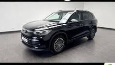 Schwarz Gebraucht 2024 VW Tiguan Life SUV | 36.999 € (Fairer Preis)