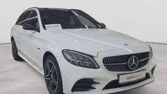 Polarweiß Gebraucht 2020 Mercedes C300e AMG line Kombi | 24.990 € (Fairer Preis)