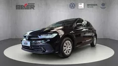 Deep black perleffekt Gebraucht 2024 VW Polo Life Limousine | 20.990 € (Fairer Preis)