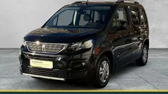 Onyx schwarz Gebraucht 2021 Peugeot Rifter Allure Van / Kleinbus | 25.490 € (Fairer Preis)