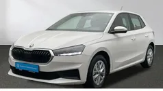 Weiß Gebraucht 2023 Skoda Fabia Ambition | 13.680 € (Fairer Preis)