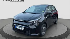 Auroraschwarz metallic Gebraucht 2025 Kia Picanto 4 Kleinwagen | 16.449 € (Fairer Preis)