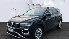 Schwarz Gebraucht 2024 VW T-Roc Life SUV | 29.490 € (Fairer Preis)