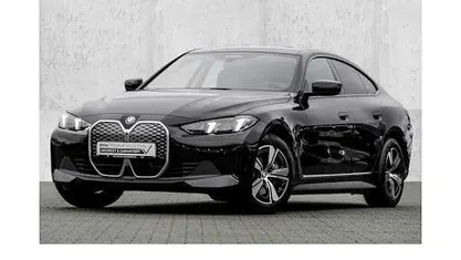 Usata BMW i4 Comfort Edition 210 kW (286 CV) 2025 Nero Berlina