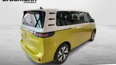 Gelb Gebraucht 2023 VW ID. Buzz Pro Van | 59.945 €