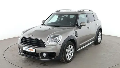 Grau Gebraucht 2017 Mini Cooper Countryman SUV | 18.000 € (Fairer Preis)