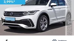 Weiß Gebraucht 2023 VW Tiguan R-line SUV | 37.480 € (Fairer Preis)