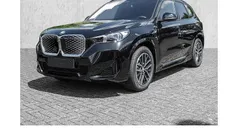 Schwarz Neu 2025 BMW iX1 M Sport SUV | 56.499 € (Fairer Preis)