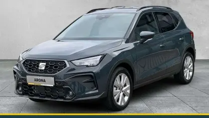 Neu Seat Arona FR 150 PS (110 kW) 2026 Blau SUV