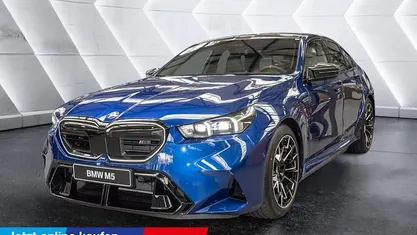 Blau Neu 2025 BMW M5 Limousine | 139.990 € (Fairer Preis)