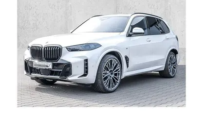 Gebraucht BMW X5 Sport Line 360 PS (264 kW) 2025 Mineralweiß SUV