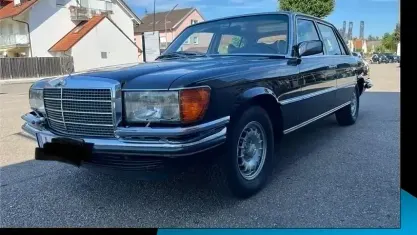 Begagnad Mercedes 450 286 HK (210 kW) 1977 Svart Sedan