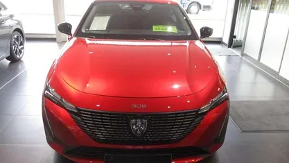 Elixir rot perlmutteffekt Neu 2025 Peugeot 308 Allure Limousine | 27.990 € (Superpreis)