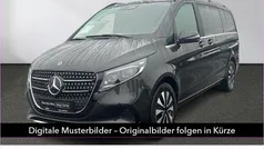 Gebraucht 2025 Mercedes V300 Avantgarde Van / Kleinbus | 73.950 € (Superpreis)