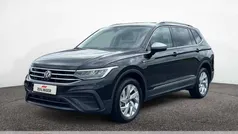 Schwarz Gebraucht 2024 VW Tiguan Allspace S SUV | 41.945 € (Guter Preis)