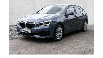 Gebraucht BMW 118 Advantage 136 PS (100 kW) 2023 Grau Limousine