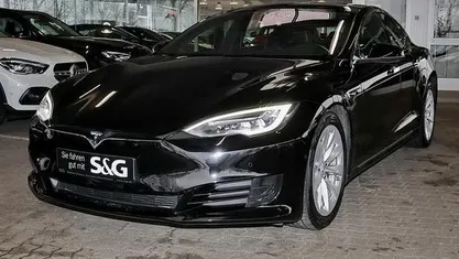 Gebraucht Tesla Model S Performance 244 kW (332 PS) 2017 Kleinwagen