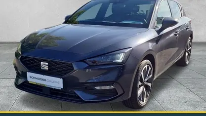 Magnetic grau metallic Gebraucht 2025 Seat Leon FR Limousine | 27.990 € (Fairer Preis)