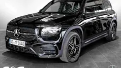 Mercedes GLB220