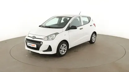 Gebraucht Hyundai i10 Basis 67 PS (49 kW) 2017 Weiß Kleinwagen