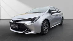 Silber Gebraucht 2023 Toyota Corolla Team Kombi | 24.990 € (Fairer Preis)