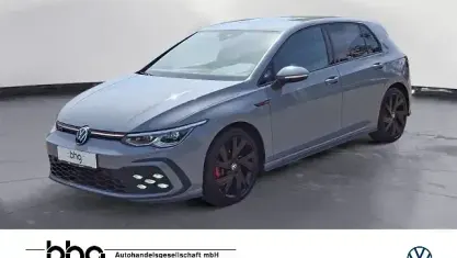 Gebraucht VW Golf VIII GTI 245 PS (180 kW) 2022 Mondsteingrau Limousine
