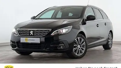 Gebraucht Peugeot 308 Allure 131 PS (96 kW) 2021 Noir perla nera Kombi