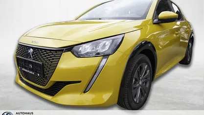 Gebraucht 2022 Peugeot 208 Active Kleinwagen | 14.885 € (Guter Preis)