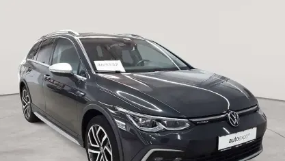 Gebraucht VW Golf Alltrack 200 PS (147 kW) 2021 Uranograu Kombi