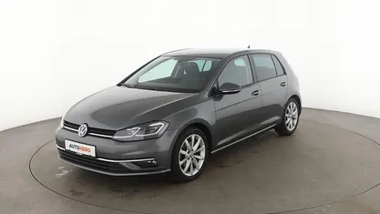 Grau Gebraucht 2018 VW Golf VII Highline Limousine | 16.490 € (Fairer Preis)